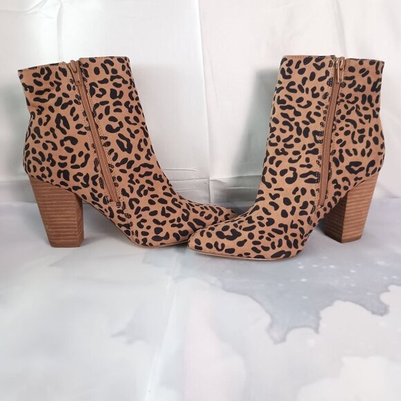 Carlos Santana Tibbie Booties Tan Leopard Print Size 9 Heels New No Box - Picture 6 of 8